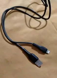 Khách hàng review Cáp sạc và truyền dữ liệu USB-A - Lightning 12W 1m AVA  Kalf 1