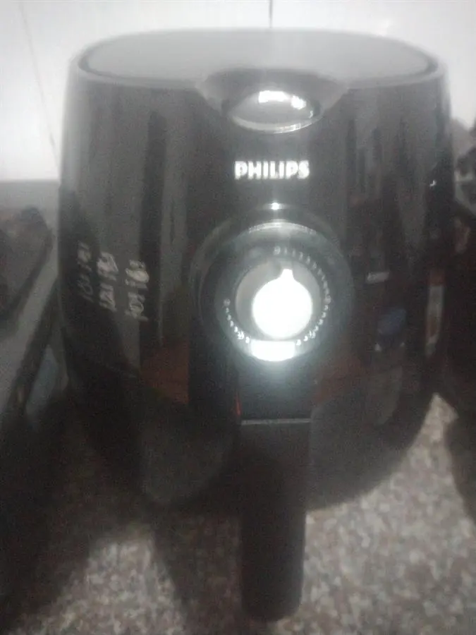 Khách hàng review Nồi chiên không dầu Philips HD9220/20 2.4 lít 1