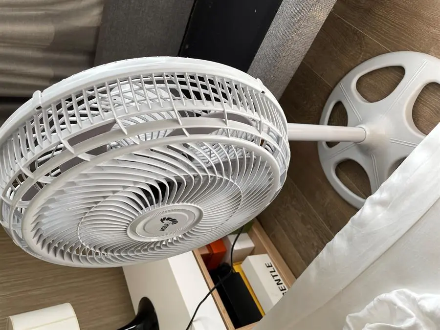 Khách hàng review Quạt đứng Asia Turbo DTB1601-XV0 10