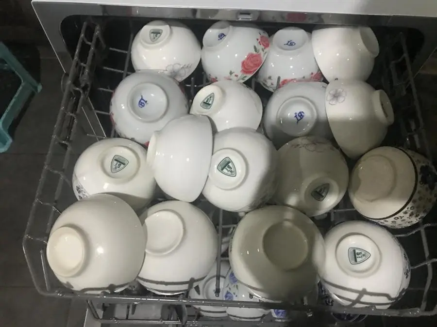 Khách hàng review Máy rửa chén mini Electrolux ESF6010BW 41