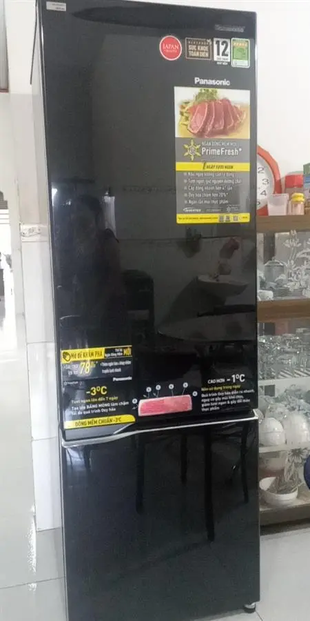 Khách hàng review Tủ lạnh Panasonic Inverter 322 lít NR-BC360QKVN 48
