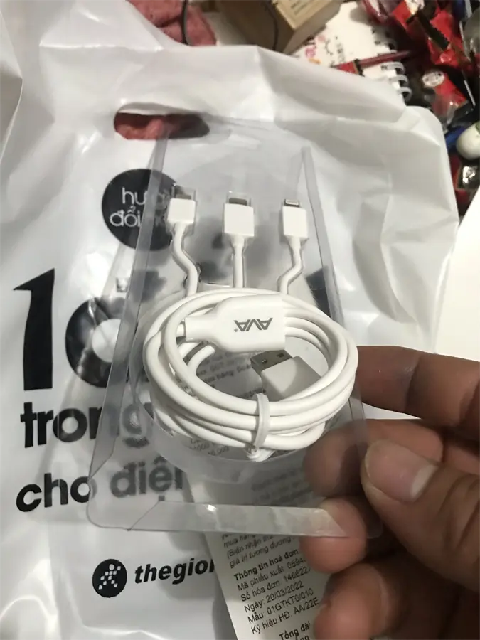 Khách hàng review Cáp 3 đầu Lightning Type-C Micro 1 m AVA AP03-1000 3