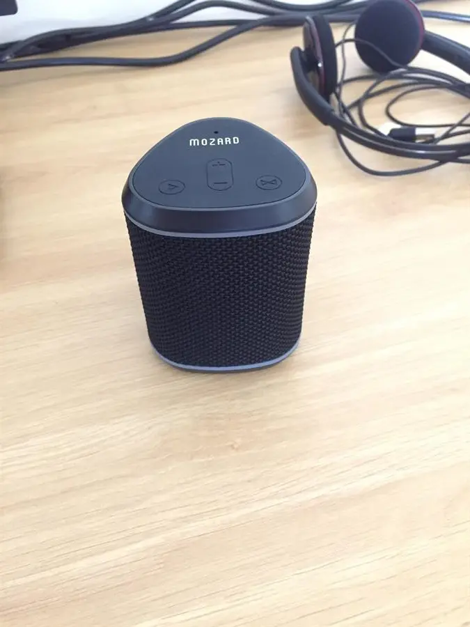 Khách hàng review Loa Bluetooth Mozard Y550 Plus 22