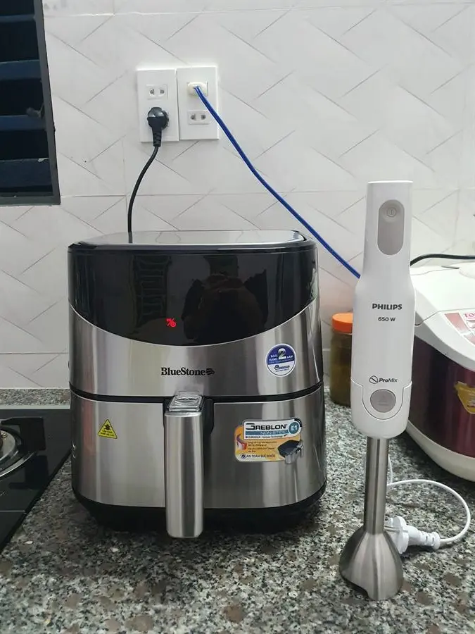 Khách hàng review Nồi chiên không dầu BlueStone 5.5 lít AFB-5880 3
