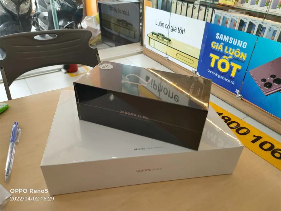 Khách hàng review Điện thoại Xiaomi 12 Pro 5G 1