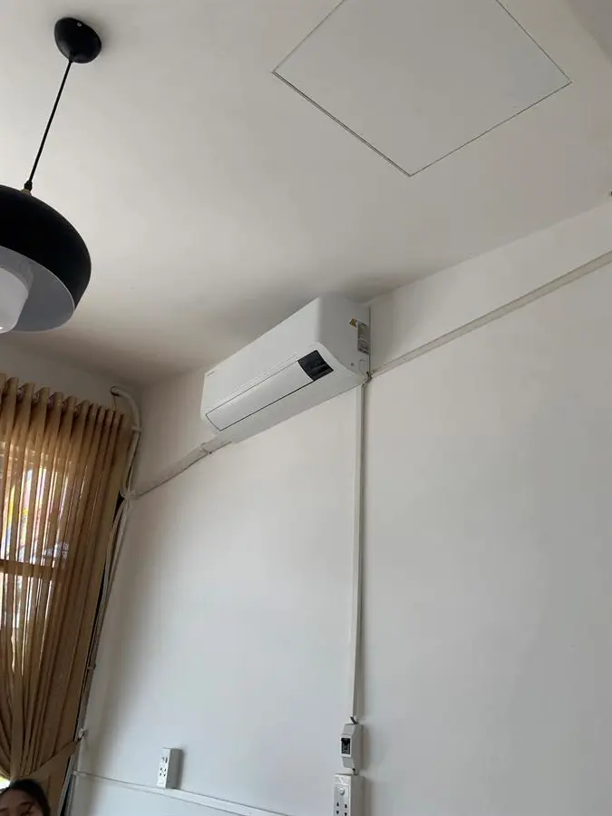 Khách hàng review Máy lạnh Samsung Inverter 1.5 HP AR13TYHYCWKNSV 32