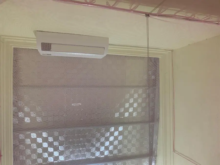Khách hàng review Máy lạnh Samsung Inverter 1 HP AR10TYHYCWKNSV 24