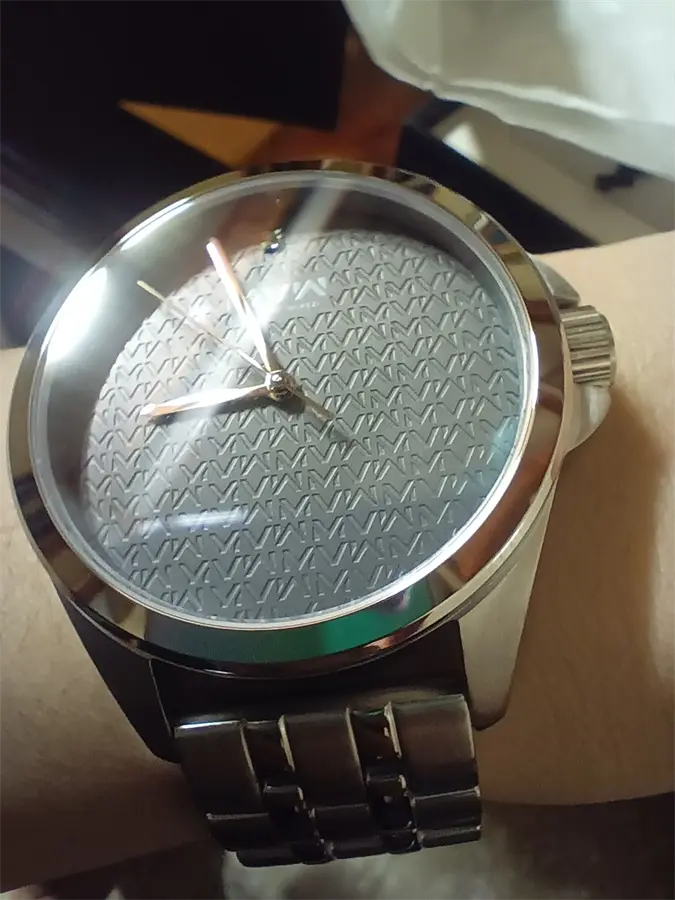 Khách hàng review Đồng hồ MVW 42 mm Nam MS023-01 9