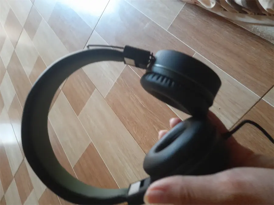 Khách hàng review Tai nghe Chụp Tai Mozard IP-878 19