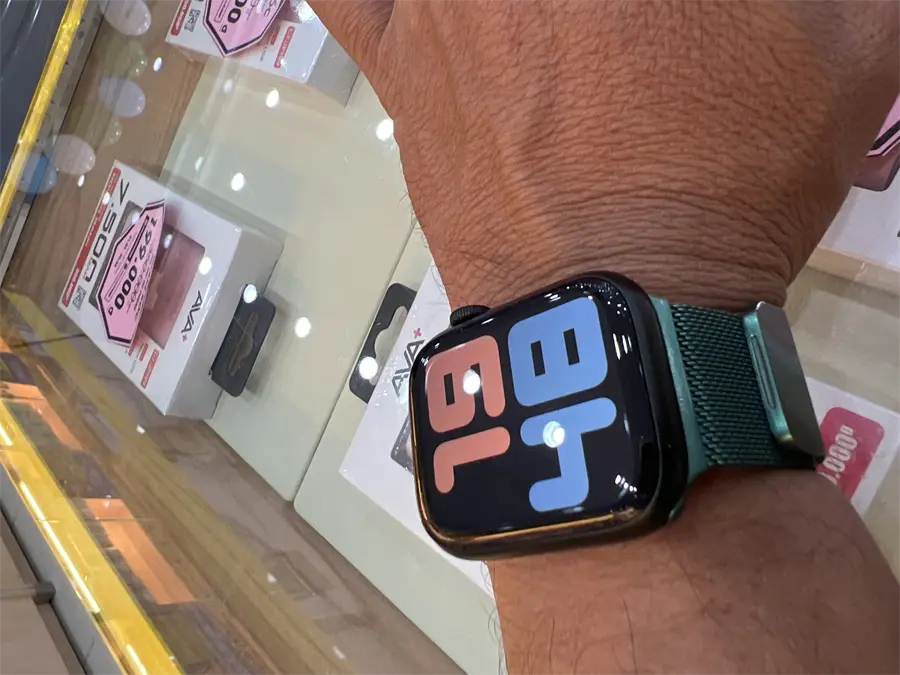 Khách hàng review Đồng hồ thông minh Apple Watch Series 7 GPS 45mm 16