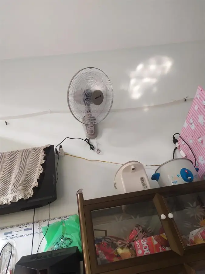 Khách hàng review Quạt treo tường Senko 3 cánh T1680 47W 33