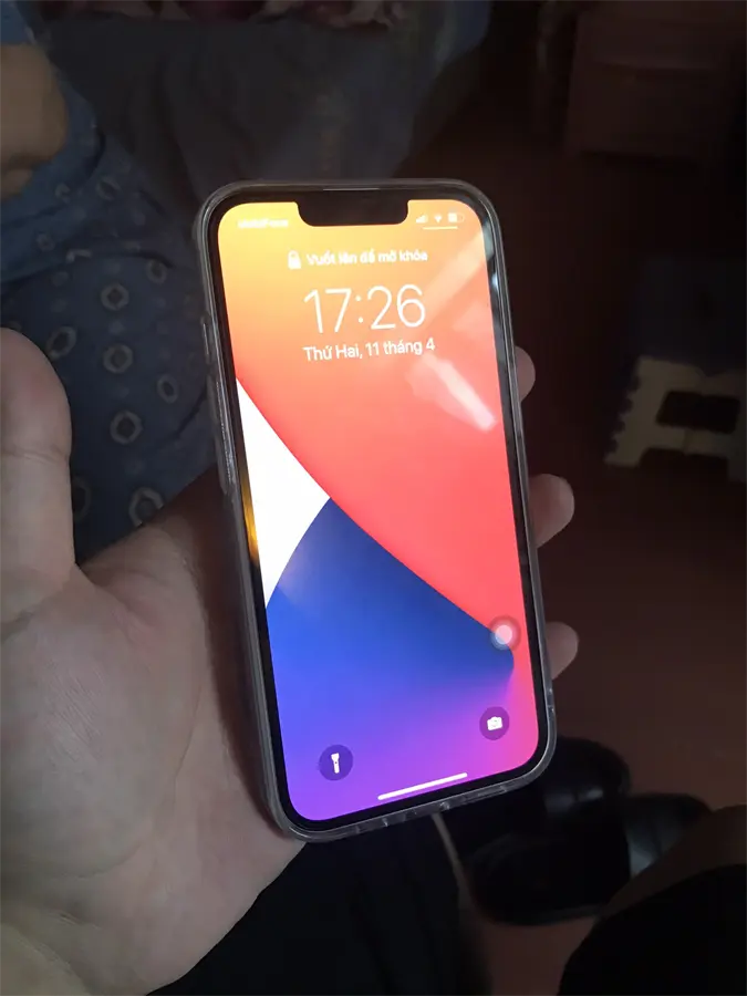 Khách hàng review Điện thoại iPhone 13 128GB 53