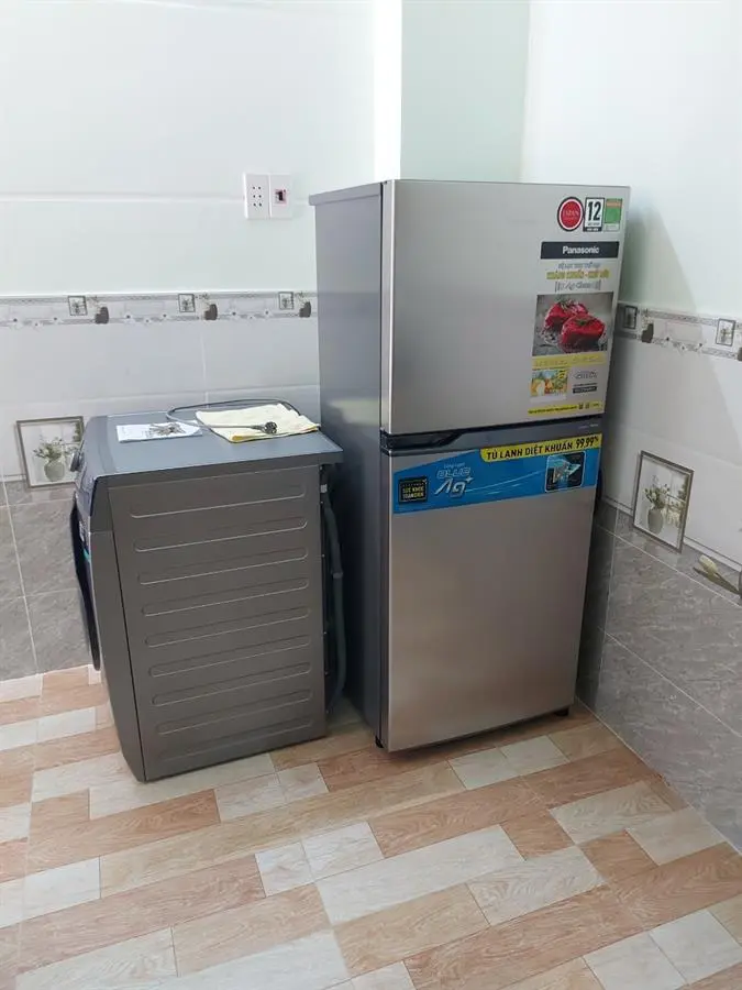 Khách hàng review Tủ lạnh Panasonic Inverter 234 lít NR-TV261APSV 45
