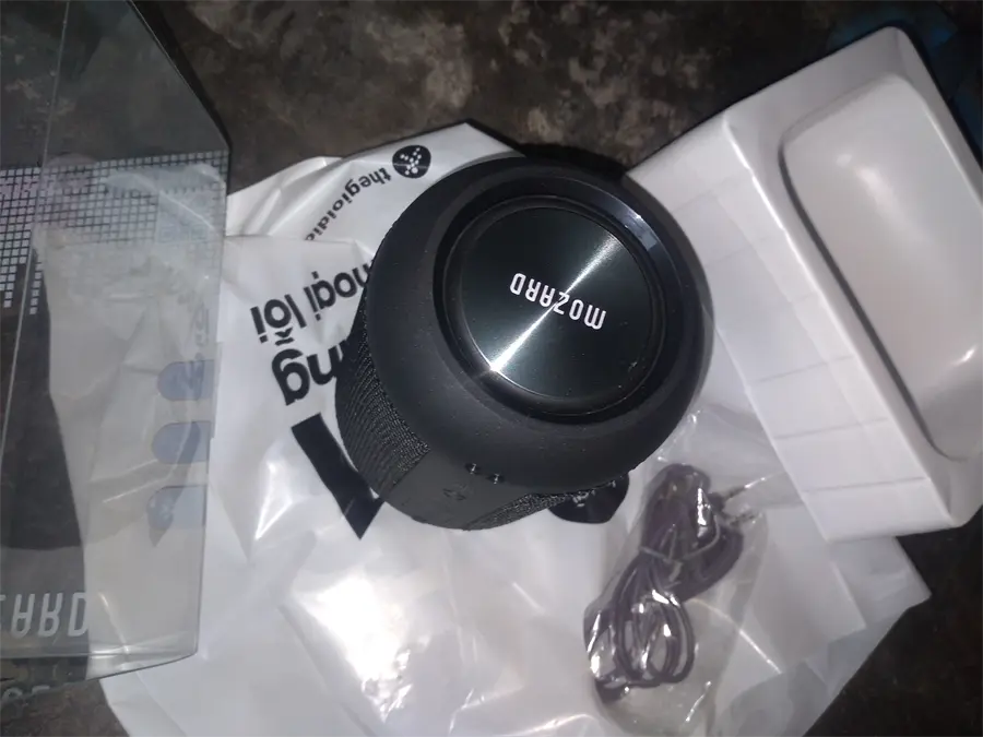 Khách hàng review Loa Bluetooth Mozard E7 8