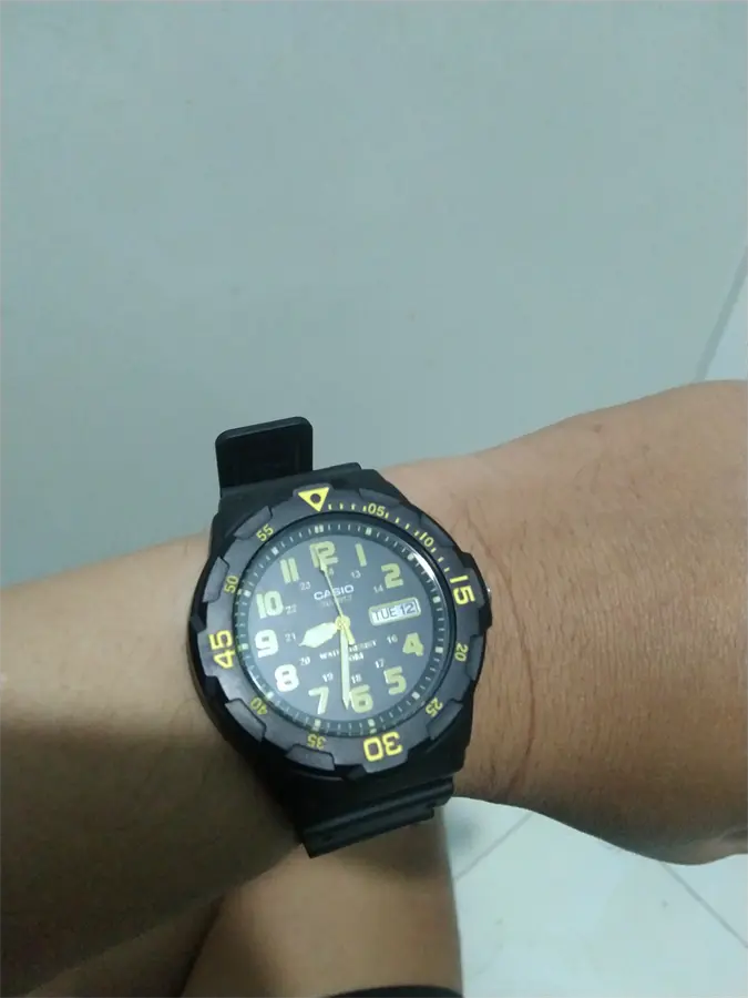 Khách hàng review Đồng hồ CASIO Timeless 42.5 mm Nam MRW-200H-9BVDF 2