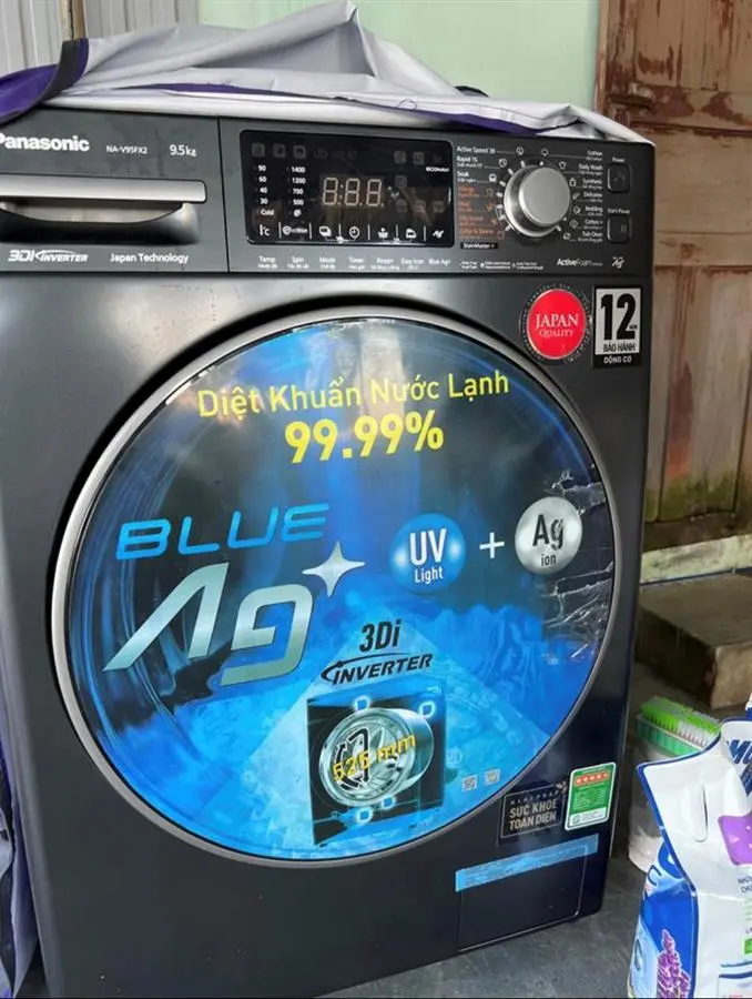Khách hàng review Máy giặt Panasonic Inverter 9.5 Kg NA-V95FX2BVT 8