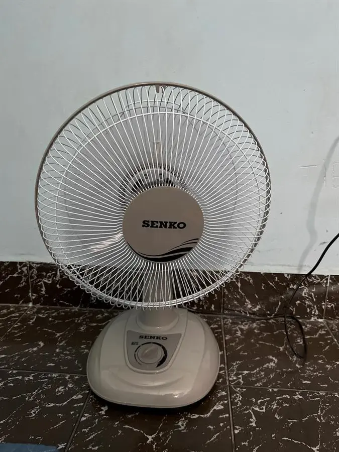 Khách hàng review Quạt bàn Senko 3 cánh B1213 40W 12