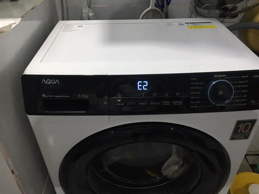 Khách hàng review Máy giặt Aqua Inverter 8 KG AQD-A800F W 18
