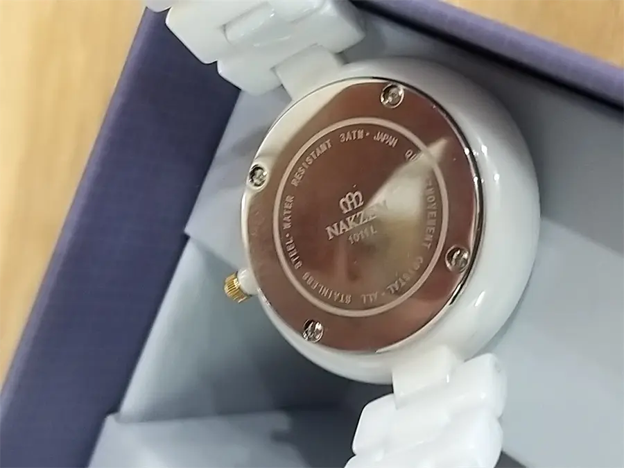 Khách hàng review Đồng hồ NAKZEN Pha Lê Tuyết 32 mm Nữ SS1011L-7N0 7