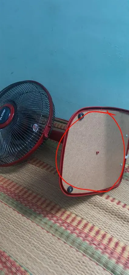 Khách hàng review Quạt bàn Mitsubishi Electric 3 cánh D12-GV CY-RD 38W 2