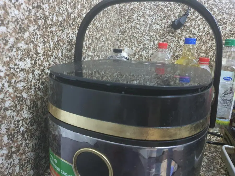 Khách hàng review Nồi cơm cao tần Kangaroo 1.8 lít KG599N 26