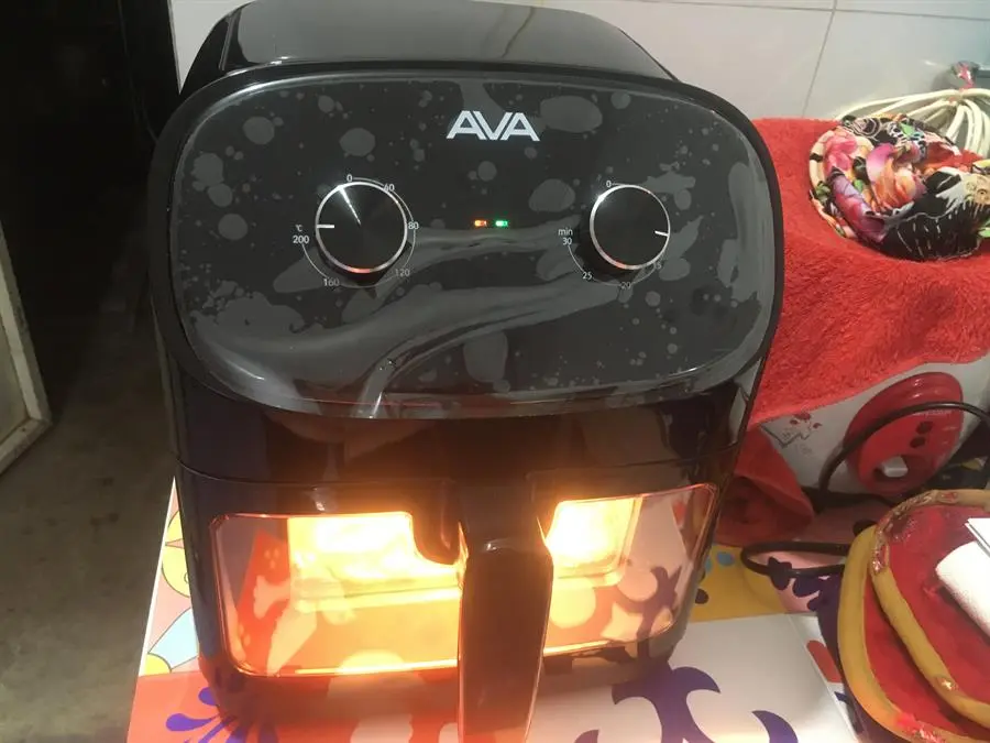 Khách hàng review Nồi chiên không dầu AVA 5.5 lít 55K07A 37