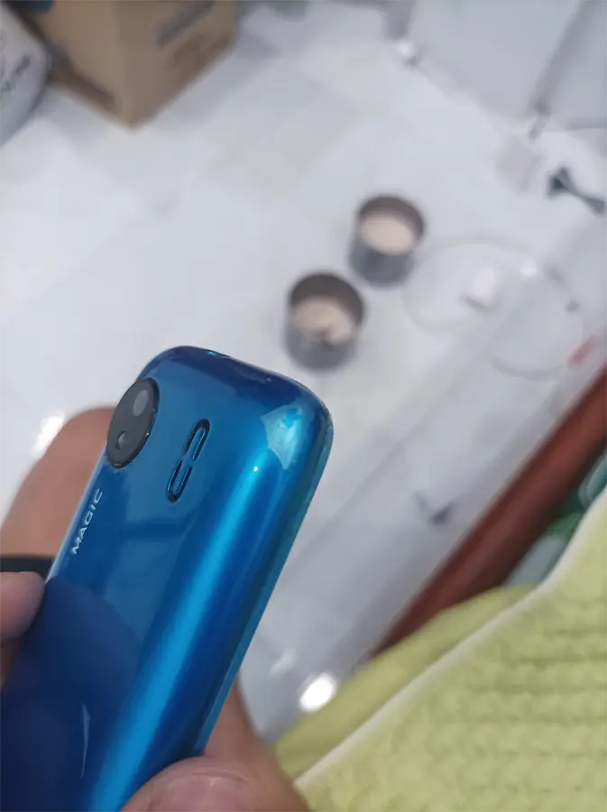 Khách hàng review Điện thoại Itel it9210 18