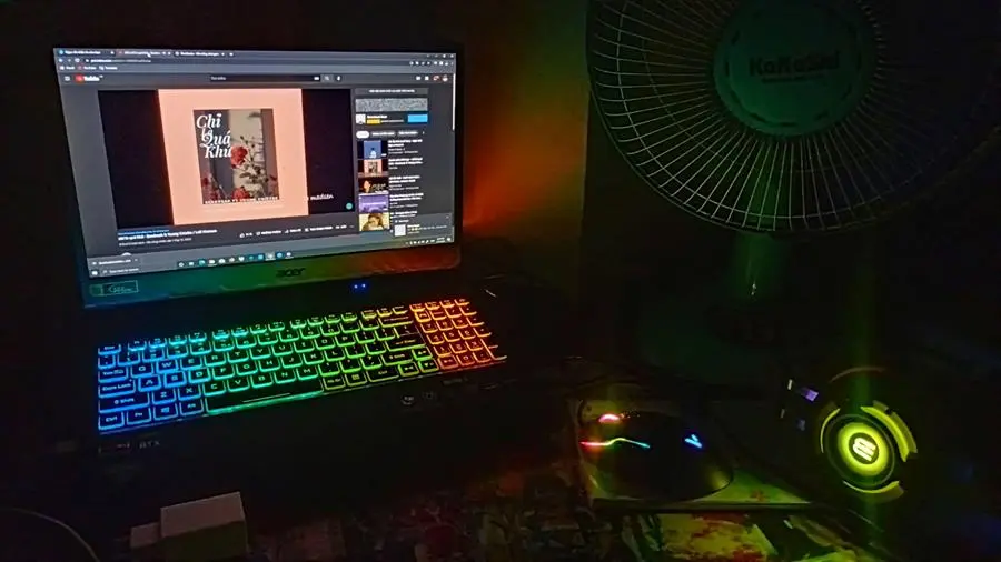 Khách hàng review Laptop Acer Nitro 5 AN515 45 R9SC R7 5800H/8GB/512GB/8GB RTX3070/144Hz/Win10 (NH.QBRSV.001) 2