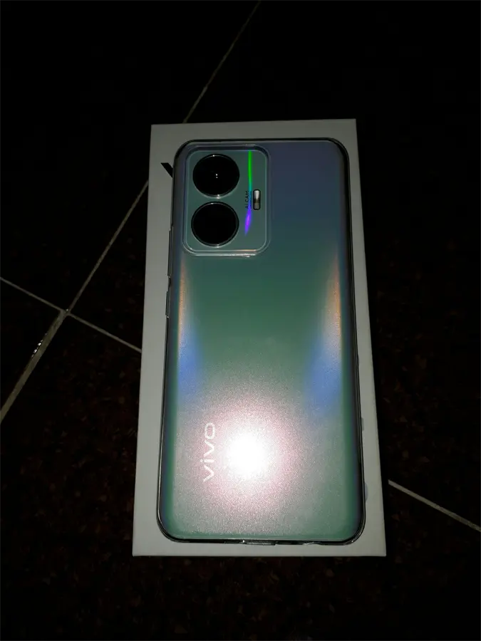 Khách hàng review Điện thoại vivo Y55 3