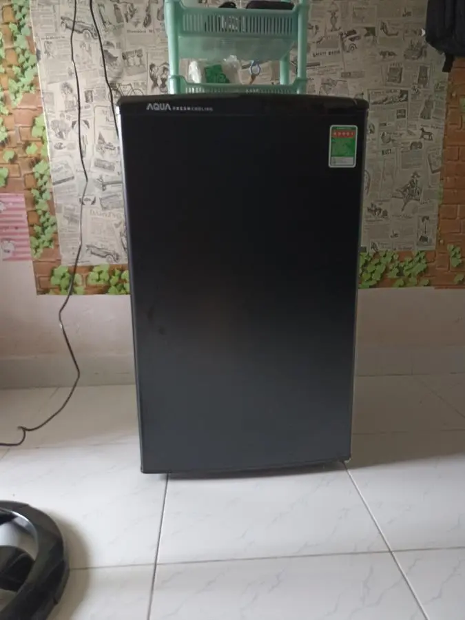 Khách hàng review Tủ lạnh Aqua 90 lít AQR-D99FA(BS) 60