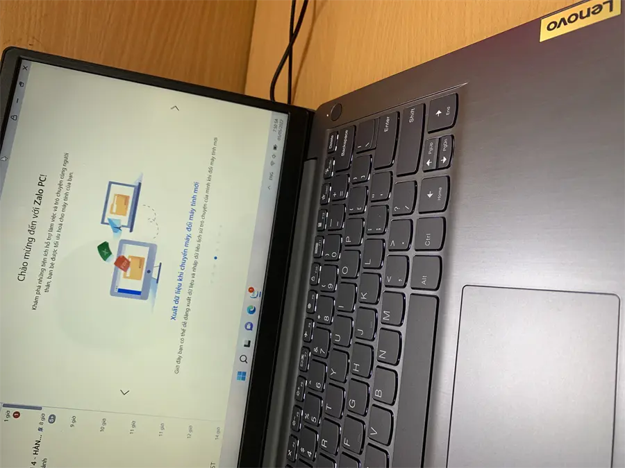 Khách hàng review Laptop Lenovo IdeaPad 3 14ITL6 I3 1115G4/8GB/512GB/Win11 (82H700VAVN) 2