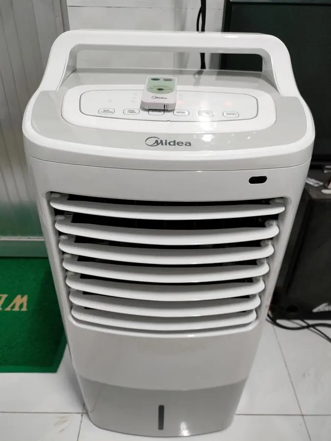 Khách hàng review Quạt điều hòa Midea AC120-16AR 60W 25