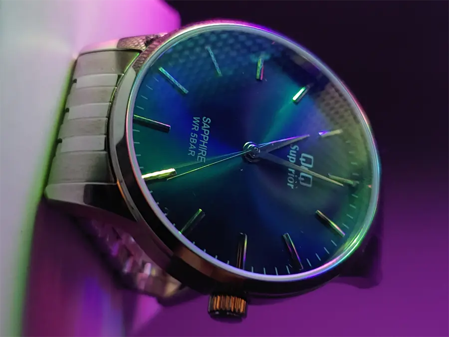 hách hàng review Đồng hồ Q 6
