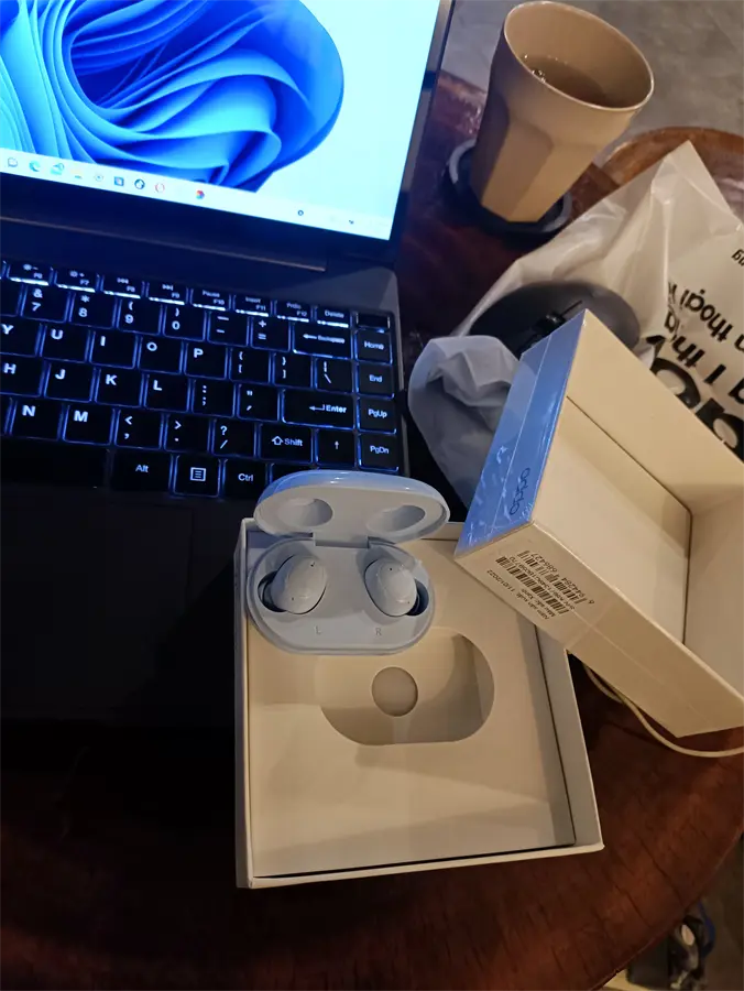 Khách hàng review Tai nghe Bluetooth True Wireless OPPO ENCO Buds ETI81 24