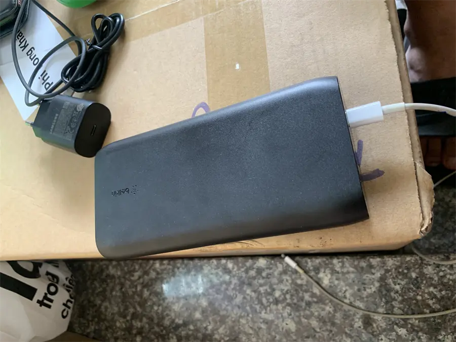 Khách hàng review Pin sạc dự phòng Polymer 20.000 mAh Type C 30W PD Belkin Pocket Power BPB002 1