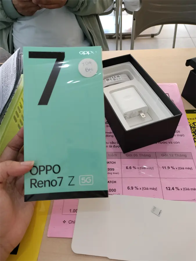 Khách hàng review Điện thoại OPPO Reno7 Z 5G 17