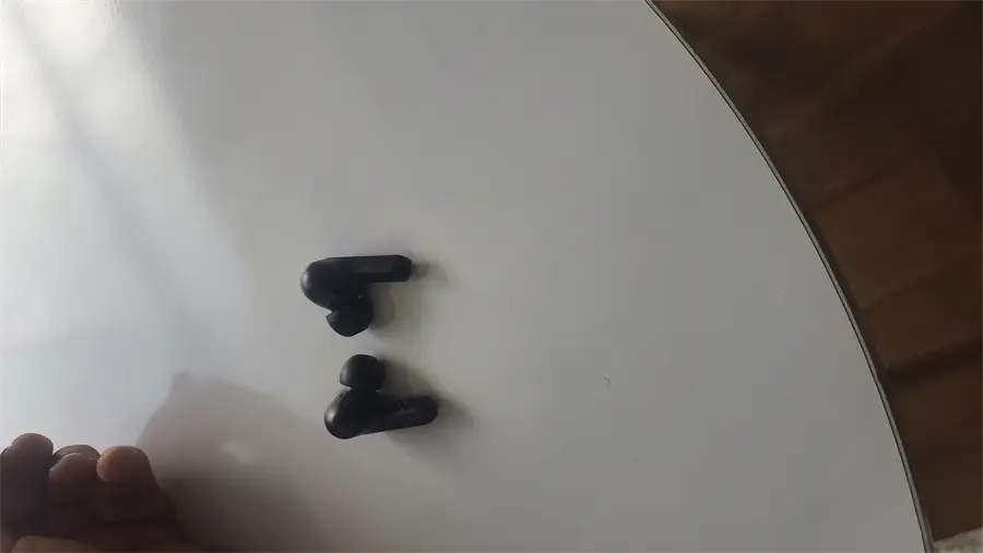 Khách hàng review Tai nghe Bluetooth True Wireless Haylou GT3 Đen 2