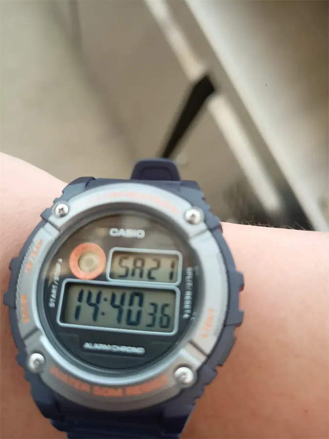 Khách hàng review Đồng hồ CASIO 43.2 mm Nam W-216H-2BVDF 2