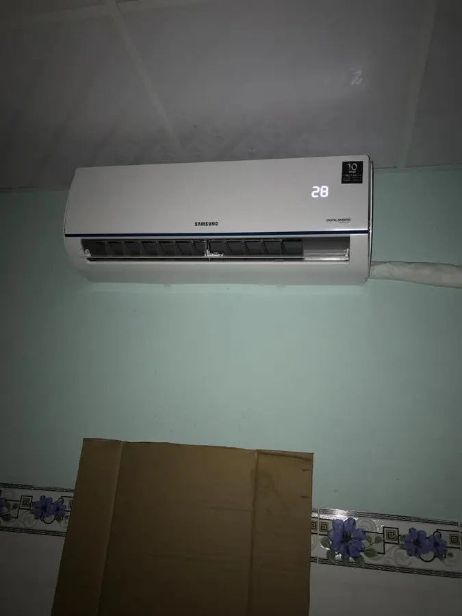 Khách hàng review Máy lạnh Samsung Inverter 1 HP AR09TYHQASINSV 83