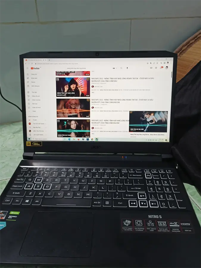 Khách hàng review Laptop Acer Nitro 5 Gaming AN515 45 R3SM R5 5600H/8GB/512GB/4GB GTX1650/144Hz/Balo/Win10 (NH.QBMSV.005) 1