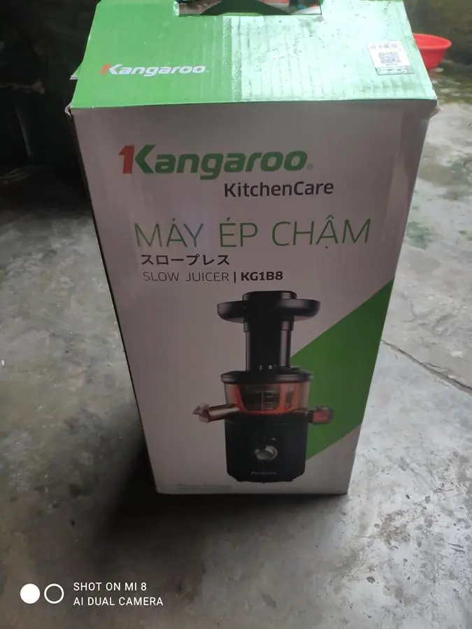 Khách hàng review Máy ép chậm Kangaroo KG1B8 11