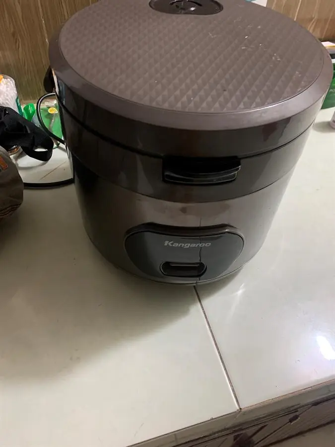 Khách hàng review Nồi cơm nắp gài Kangaroo 1.8 lít KG18R2 7