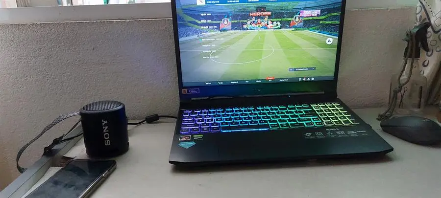 Khách hàng review Laptop Acer Nitro 5 Gaming AN515 45 R6EV R5 5600H/8GB/512GB/144Hz/4GB GTX1650/Win11 (NH.QBMSV.006) 23