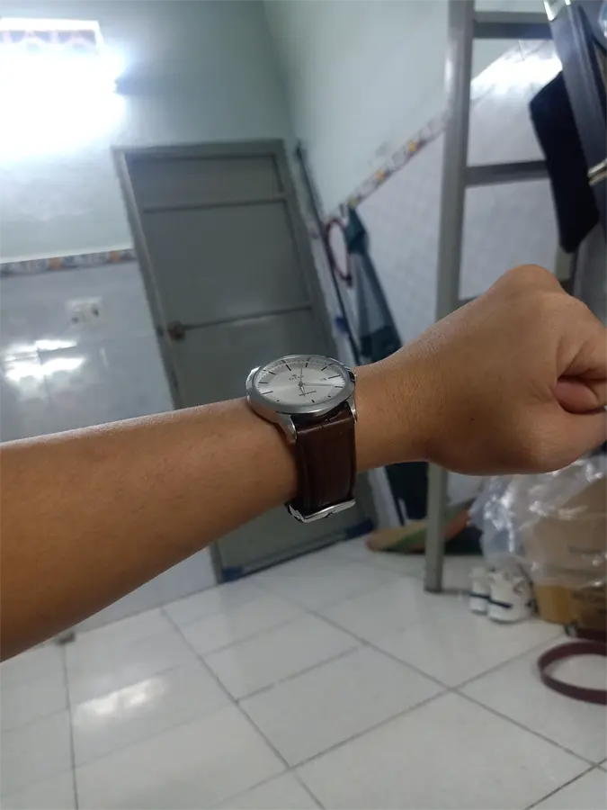 Khách hàng review Đồng hồ TITAN 42.3 mm Nam 1584SL03 6