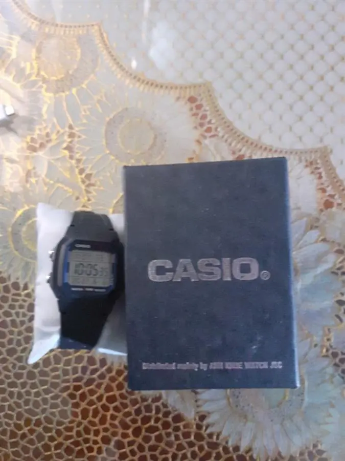 Khách hàng review Đồng hồ CASIO Timeless 36.8 mm Nam W-800H-1AVDF 14