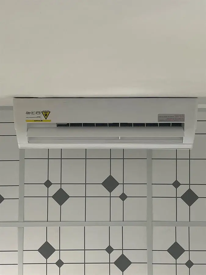 Khách hàng review Máy lạnh Beko Inverter 1 HP RSVC09VT 8