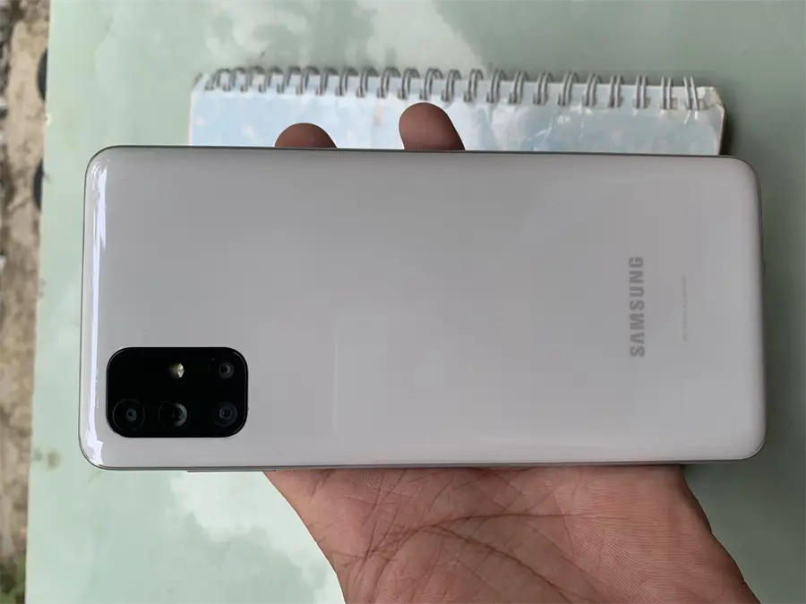 Khách hàng review Điện thoại Samsung Galaxy M51 7
