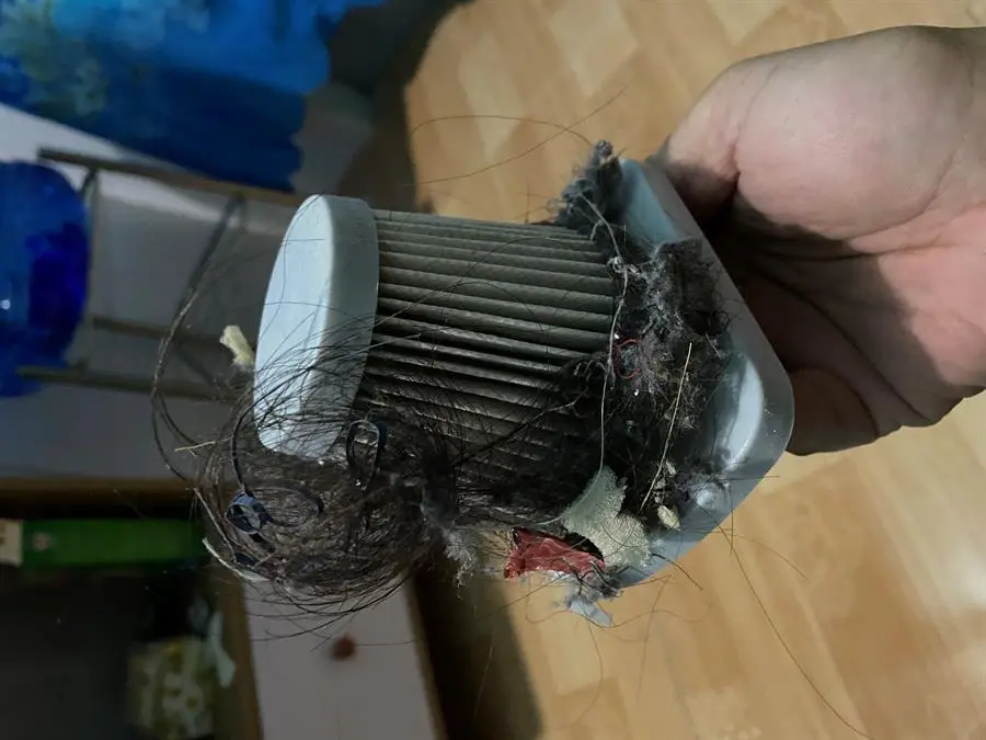 Khách hàng review Máy hút bụi cầm tay Midea MVC-SC861B 18