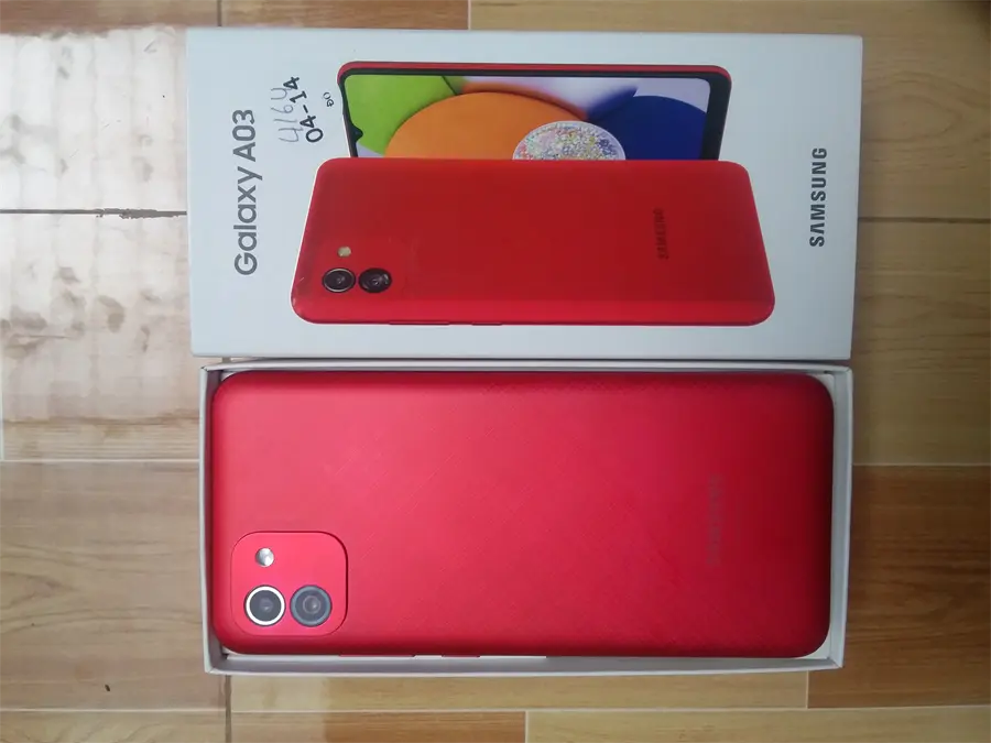 Khách hàng review Điện thoại Samsung Galaxy A03 4GB 8