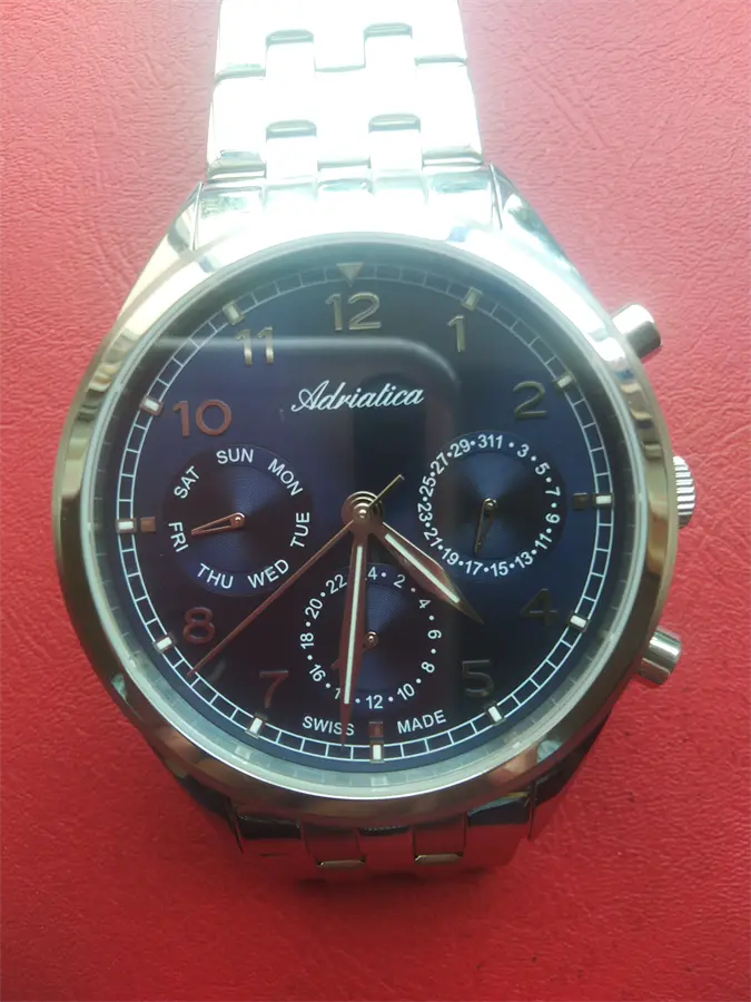 Khách hàng review Đồng hồ ADRIATICA 44 mm Nam A8259.5125QF 3
